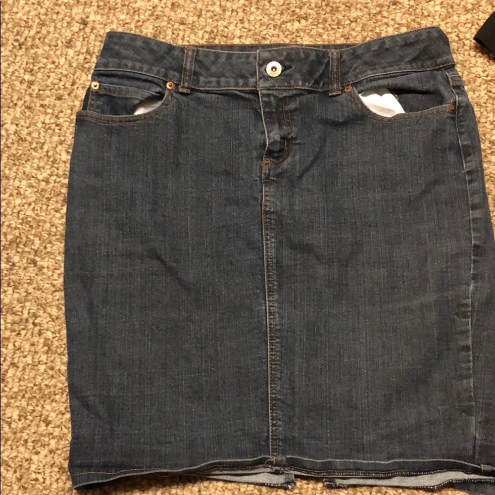 Mix It size 12 denim skirt